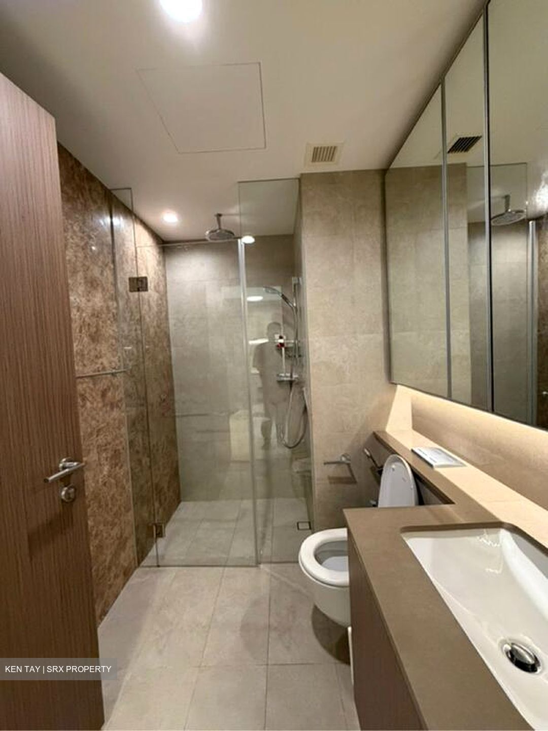 Seaside Residences (D15), Apartment #566136681